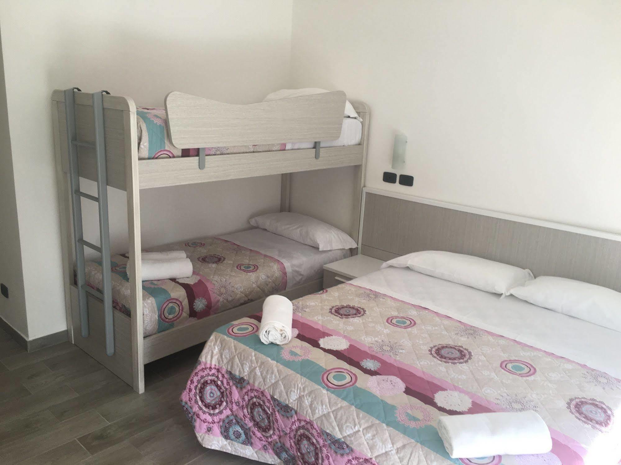 Hotel Astoria Bordighera Εξωτερικό φωτογραφία
