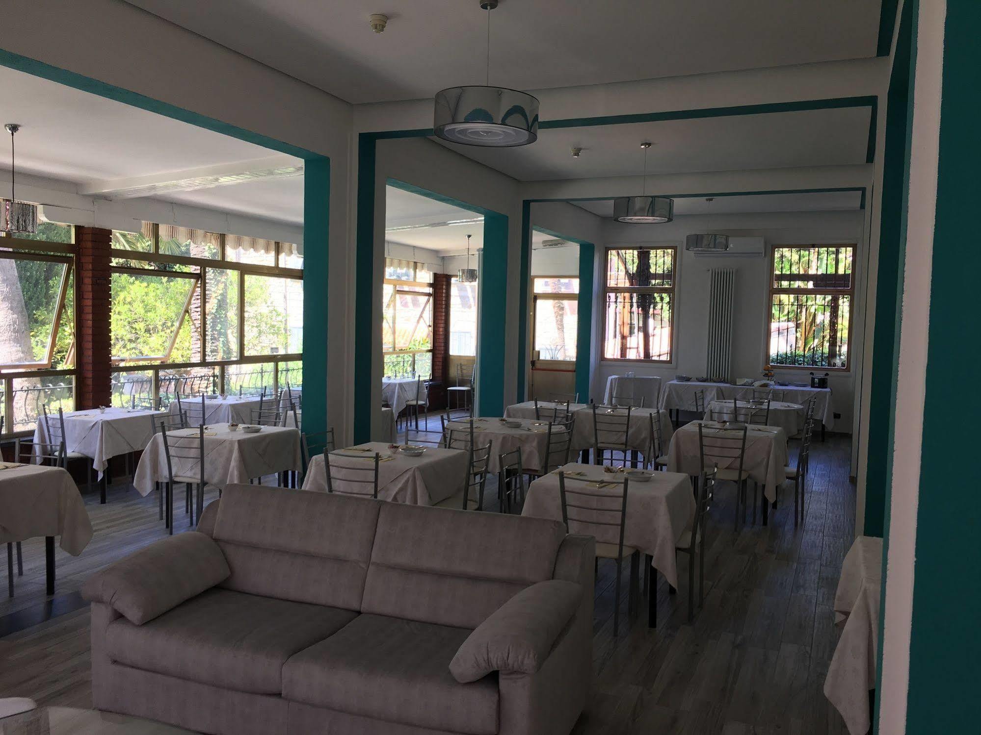 Hotel Astoria Bordighera Εξωτερικό φωτογραφία