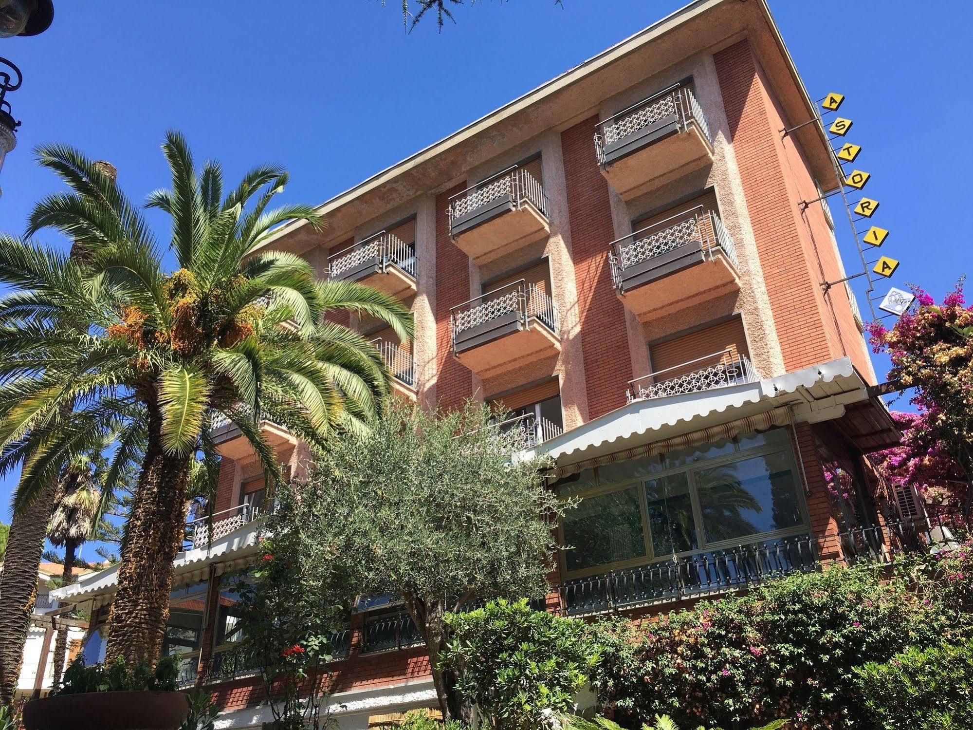 Hotel Astoria Bordighera Εξωτερικό φωτογραφία
