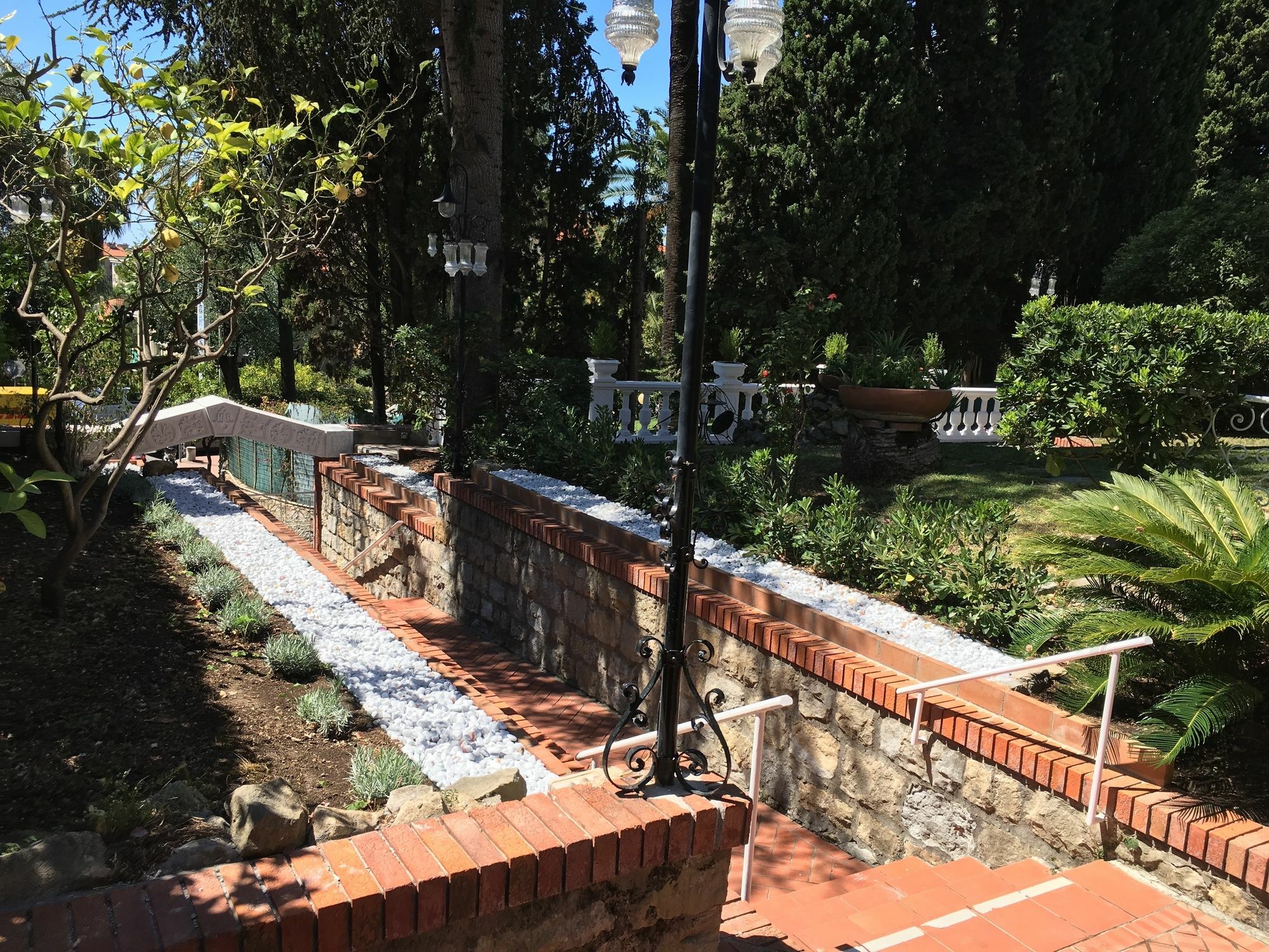 Hotel Astoria Bordighera Εξωτερικό φωτογραφία